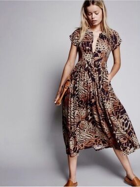 Novella Royale Jamie Animal Print Midi Dress Zebra Leopard Mixed Print Rayon M